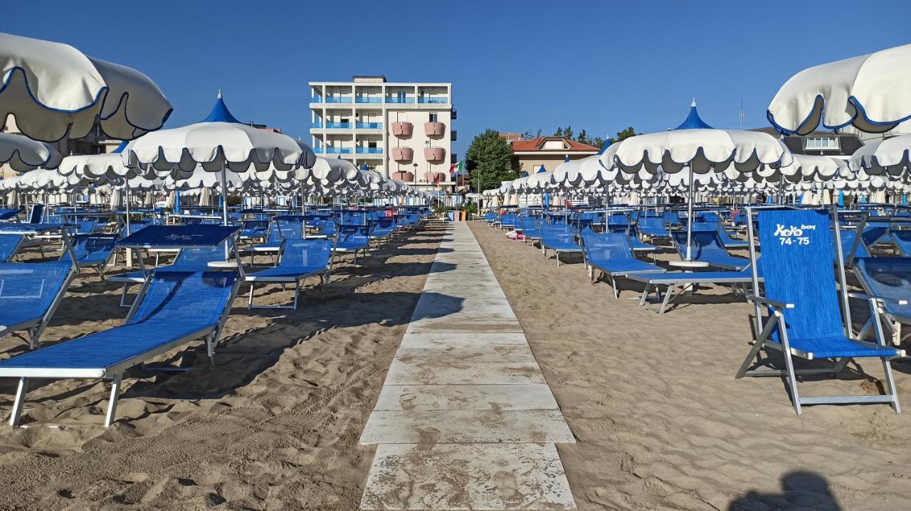 Hotel La Caravella Bellaria-Igea Marina Ngoại thất bức ảnh