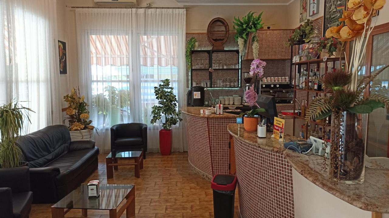 Hotel La Caravella Bellaria-Igea Marina Ngoại thất bức ảnh