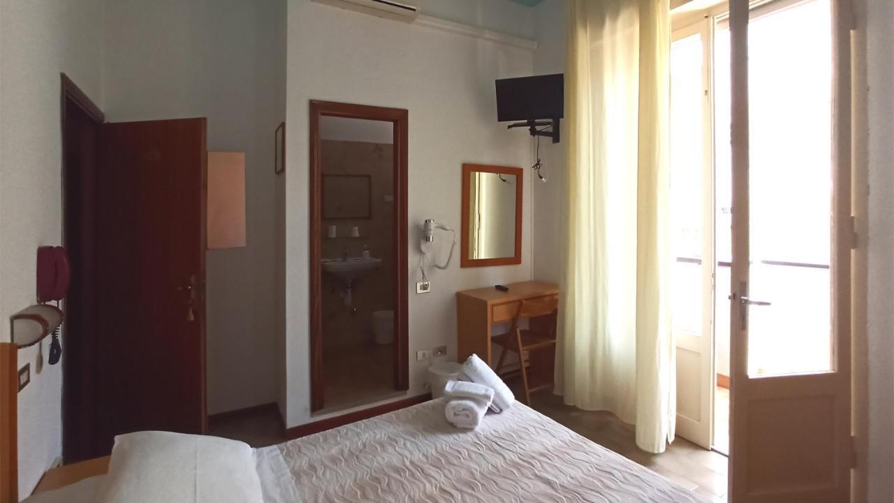 Hotel La Caravella Bellaria-Igea Marina Ngoại thất bức ảnh